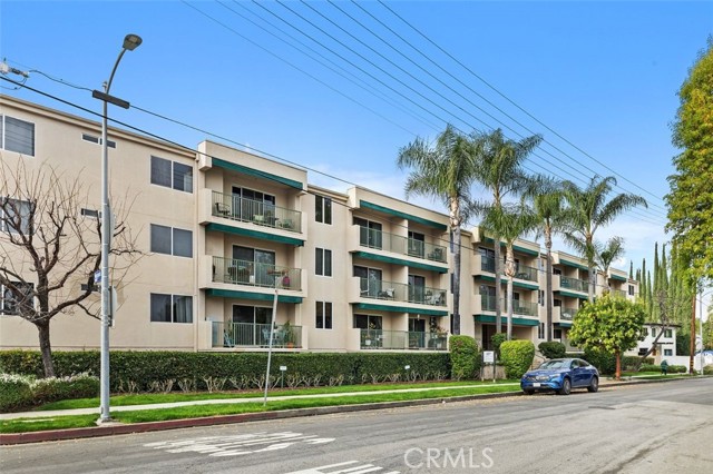 Detail Gallery Image 25 of 35 For 4501 Cedros #239,  Sherman Oaks,  CA 91403 - 2 Beds | 2 Baths