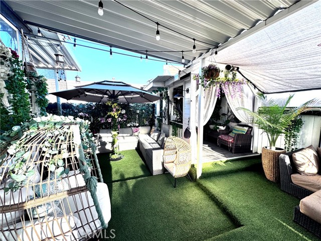 Detail Gallery Image 10 of 46 For 6130 Camino Real #242,  Jurupa Valley,  CA 92509 - 4 Beds | 2 Baths