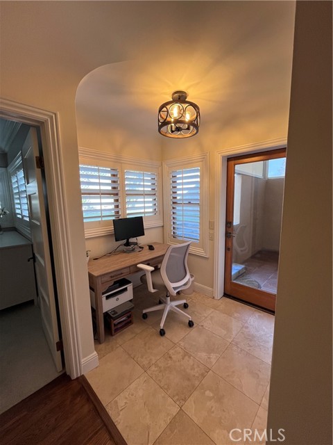 609 Hillcrest Street, El Segundo CA: https://media.crmls.org/medias/489614ae-7439-4b99-828e-471ffbb4fdd6.jpg