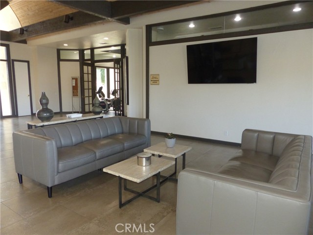 Image 50 of 57 For 43756 Avenida Alicante