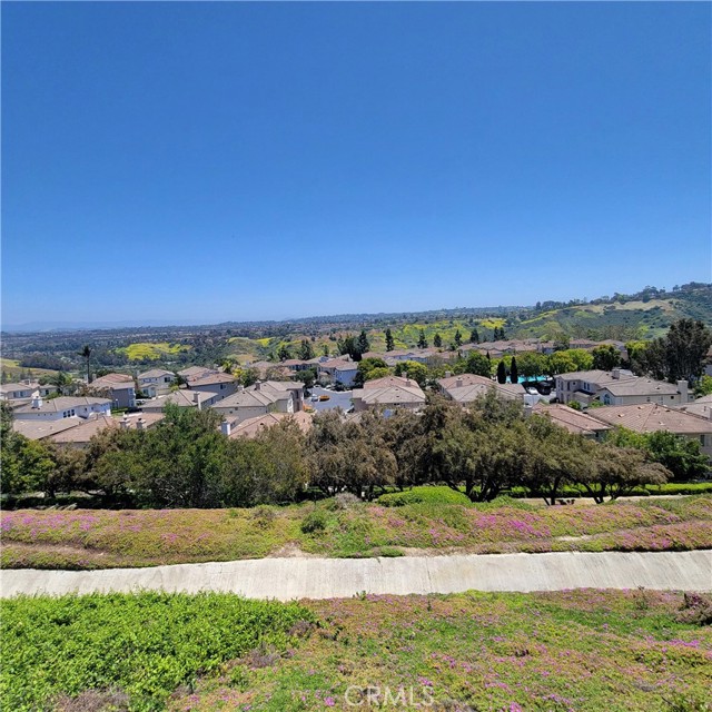 Detail Gallery Image 5 of 27 For 33 Cottage Ln, Aliso Viejo,  CA 92656 - 3 Beds | 3 Baths