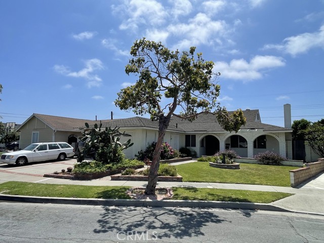 MLS# OC24114636
