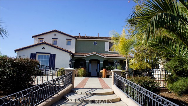 Detail Gallery Image 3 of 52 For 18689 Hawkhill, Perris,  CA 92570 - 4 Beds | 3/1 Baths