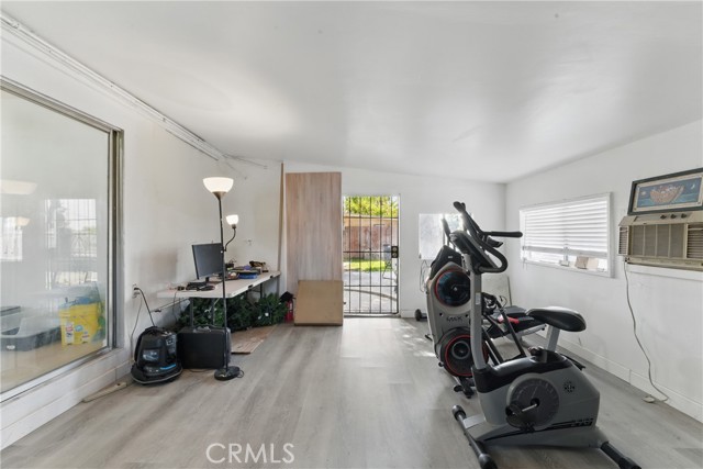 415 Cadbrook Drive, La Puente CA: https://media.crmls.org/medias/4899fdb4-2f0c-4217-a1e0-bcd4f24fb1a0.jpg