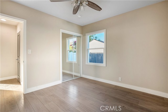 Detail Gallery Image 11 of 16 For 8466 Quartz, Winnetka,  CA 91306 - 3 Beds | 2 Baths