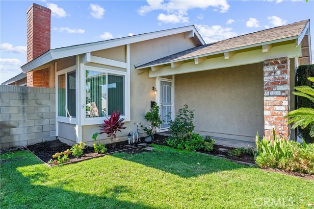 14882 Groveview Lane, Irvine CA: https://media.crmls.org/medias/489b395b-fdb4-44a5-bb60-2e73e8abe7b5.jpg