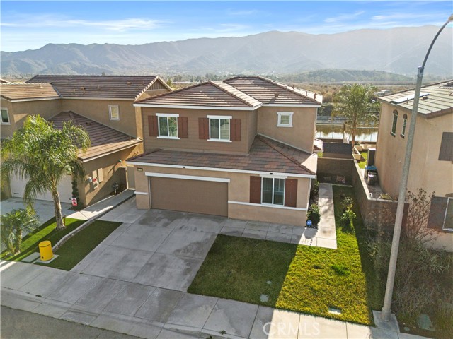 Detail Gallery Image 3 of 33 For 29109 Soraya, Lake Elsinore,  CA 92530 - 4 Beds | 3 Baths