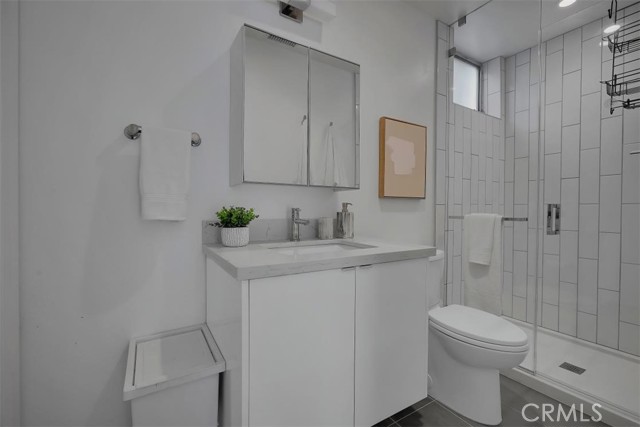 6919 Knowlton Place, Los Angeles CA: https://media.crmls.org/medias/489bec9e-19af-4108-bb8e-3effb5bbf036.jpg