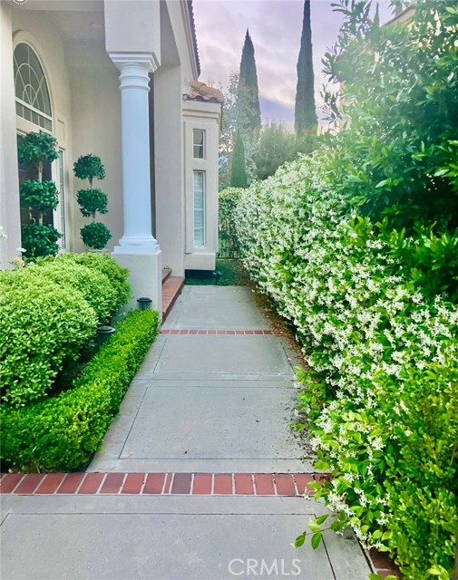 Detail Gallery Image 3 of 29 For 25651 25651 Rolling Hills, Laguna Hills,  CA 92653 - 4 Beds | 4 Baths