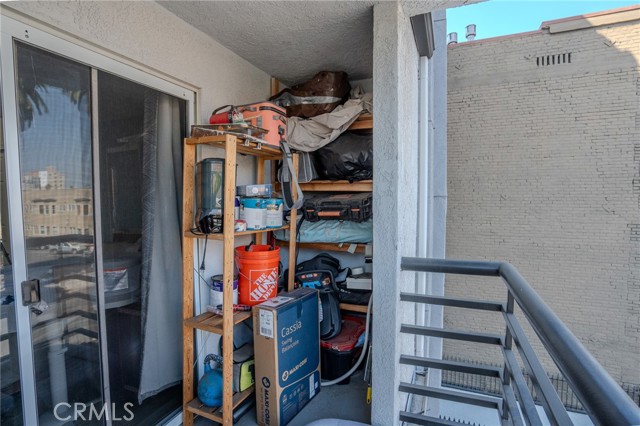 Detail Gallery Image 17 of 18 For 327 Chestnut Ave #201,  Long Beach,  CA 90802 - 2 Beds | 2 Baths