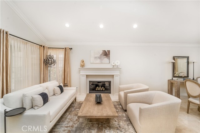 Detail Gallery Image 3 of 36 For 7278 Woodvale Ct, West Hills,  CA 91307 - 3 Beds | 3 Baths