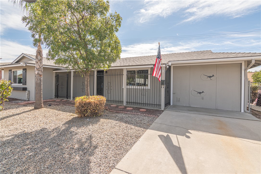 Detail Gallery Image 2 of 24 For 30097 Carmel Rd, Menifee,  CA 92586 - 2 Beds | 2 Baths