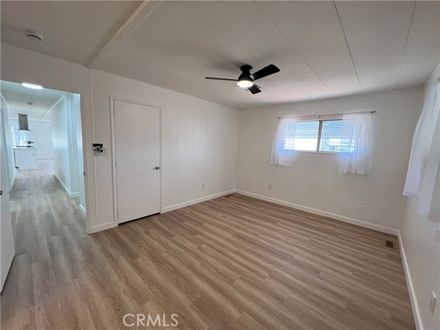 Detail Gallery Image 9 of 17 For 15621 Beach Bld #24,  Westminster,  CA 92683 - 3 Beds | 2 Baths