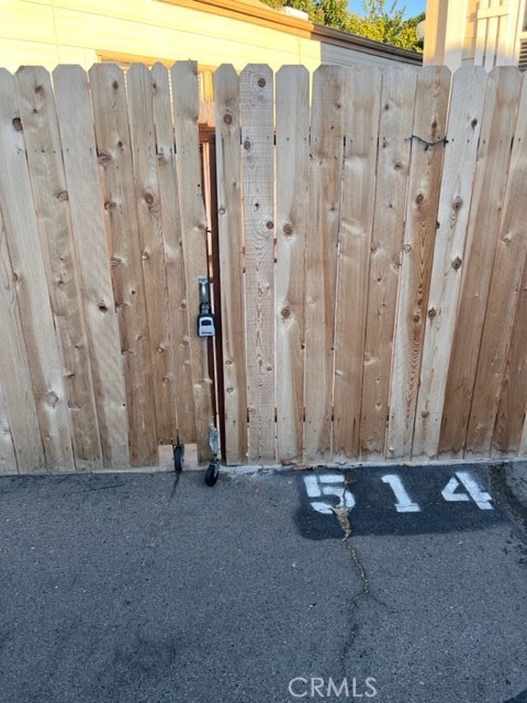 12301 San Fernando, 514 photo 2