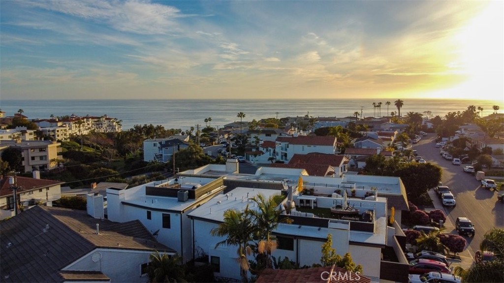 MLS #OC25056957 img 4