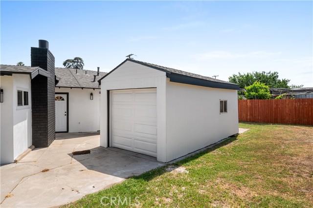 424 E Victoria Street, Rialto CA: https://media.crmls.org/medias/489f7450-9fc8-4325-a249-c8c6ea007e3b.jpg