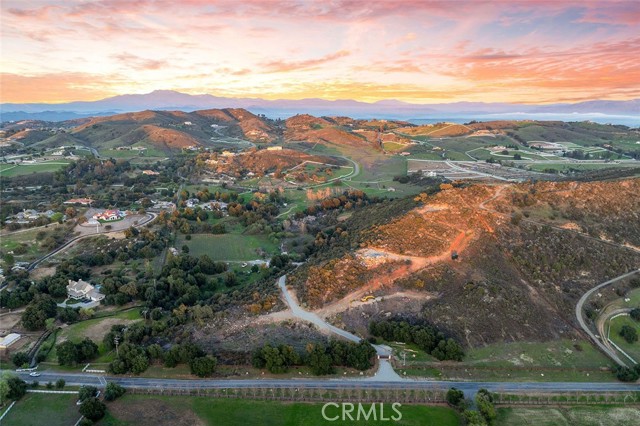 Detail Gallery Image 4 of 13 For 39948 Avenida La Cresta, Murrieta,  CA 92562 - – Beds | – Baths