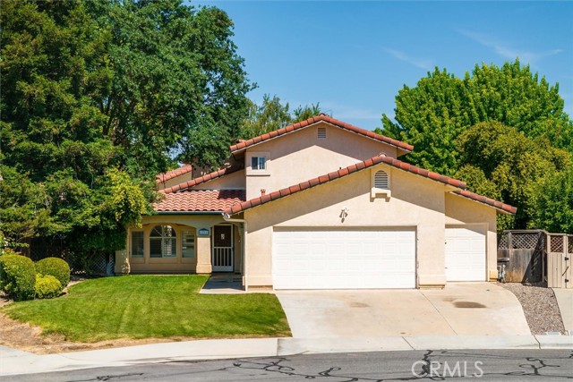 Detail Gallery Image 2 of 35 For 1211 Sunrise Ct, Paso Robles,  CA 93446 - 4 Beds | 2 Baths