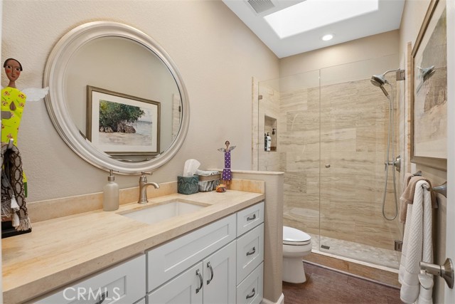 Detail Gallery Image 19 of 32 For 65 Centre Court, Dana Point,  CA 92629 - 2 Beds | 2 Baths