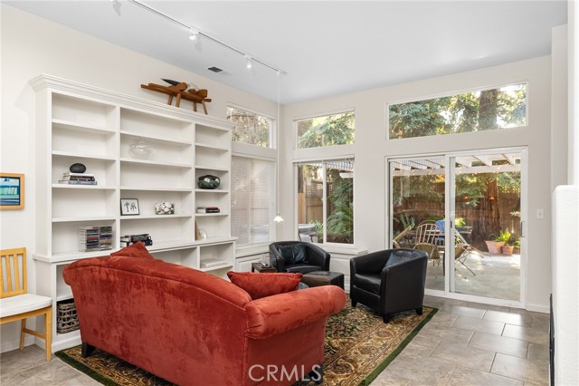 Detail Gallery Image 15 of 59 For 1975 Heritage Oak, Chico,  CA 95928 - 3 Beds | 2 Baths