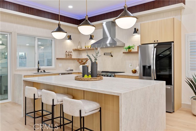 Detail Gallery Image 4 of 56 For 1713 N Roanoke St, Placentia,  CA 92870 - 4 Beds | 3/1 Baths