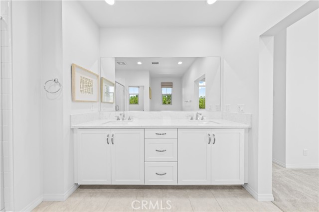 Detail Gallery Image 33 of 48 For 176 Parkwood, Irvine,  CA 92620 - 3 Beds | 2/1 Baths