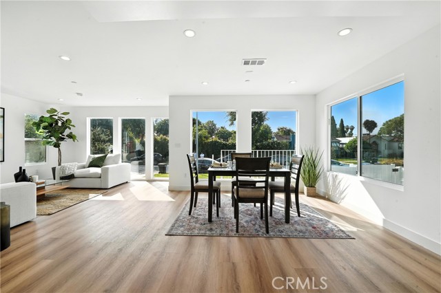 3031 3033 Vineyard Avenue, Los Angeles CA: https://media.crmls.org/medias/48a20b41-0528-4fe7-8c75-14a0f5554d4e.jpg