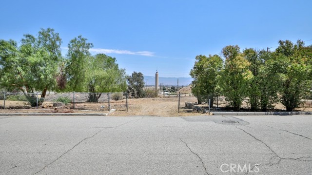 Detail Gallery Image 27 of 33 For 21894 Vivienda Ave, Grand Terrace,  CA 92313 - – Beds | – Baths