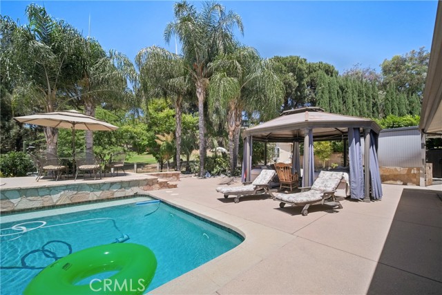 16857 Colven Road, Granada Hills CA: https://media.crmls.org/medias/48a380e7-b53f-42ea-95dd-b72b09ed3e79.jpg