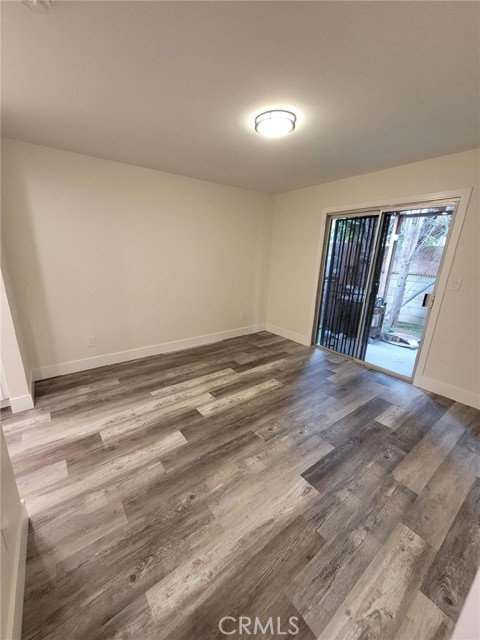 Detail Gallery Image 16 of 18 For 402 E Glendale Dr, Orange,  CA 92865 - 6 Beds | 4 Baths