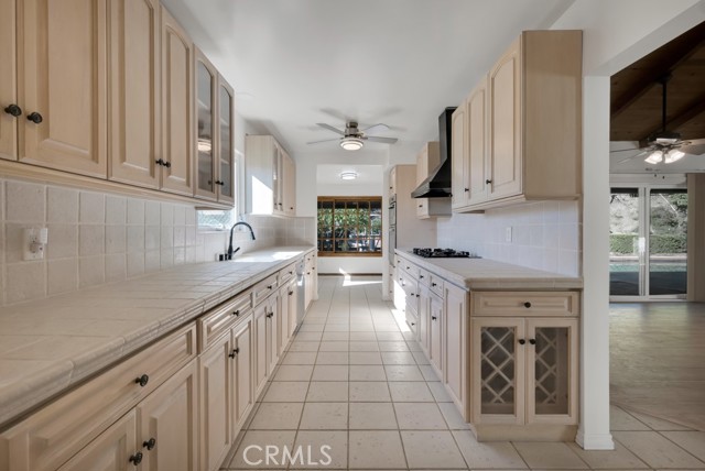 Detail Gallery Image 53 of 53 For 3953 Bon Homme Rd, Calabasas,  CA 91302 - 4 Beds | 3 Baths