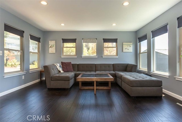 2852 Los Feliz Court, San Luis Obispo CA: https://media.crmls.org/medias/48a6af31-1a75-4923-8ba6-11084f302f81.jpg