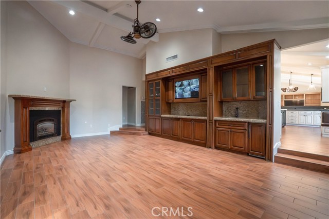 5660 Via San Jacinto, Riverside CA: https://media.crmls.org/medias/48a7b584-8068-4f30-9fde-b234ddf6c8c0.jpg