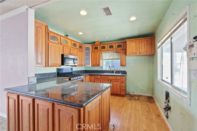 Detail Gallery Image 8 of 15 For 3506 Puente, Baldwin Park,  CA 91706 - 2 Beds | 1 Baths