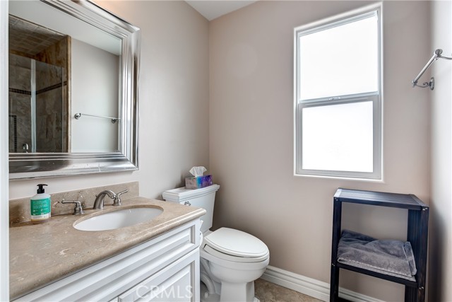213 Baltimore Avenue, Huntington Beach CA: https://media.crmls.org/medias/48a90eff-c981-4f49-ac08-ac753ad3507f.jpg