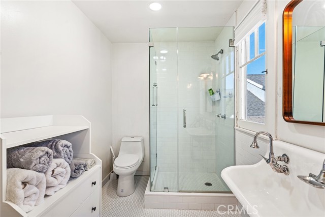 Detail Gallery Image 22 of 32 For 545 E Rio Grande St, Pasadena,  CA 91104 - 4 Beds | 2 Baths