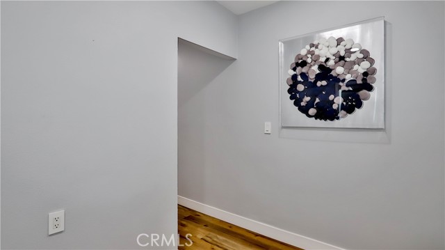 408 S Flower Street, Santa Ana CA: https://media.crmls.org/medias/48ab0bea-8ebc-4918-98c7-11b746f5ced6.jpg