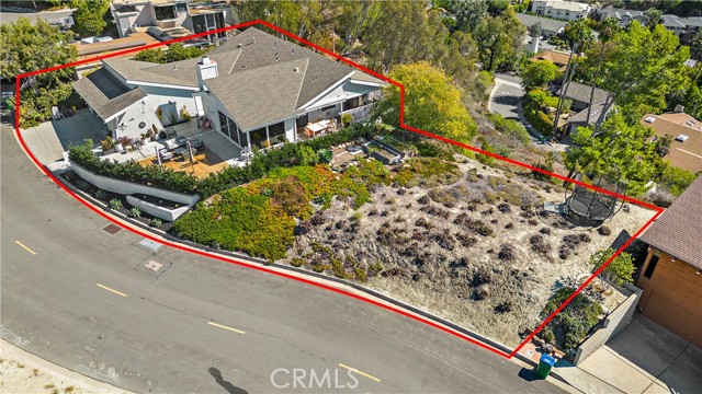 1414 Morningside Drive, Laguna Beach CA: https://media.crmls.org/medias/48ab413d-0166-4e0d-a447-c83a63d7b08f.jpg