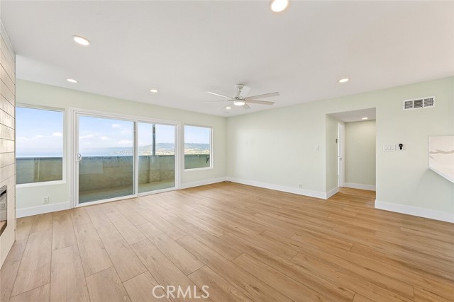 34381 Dana Strand Road, Dana Point CA: https://media.crmls.org/medias/48ab6ace-b983-4baf-a19a-077c785b2b6d.jpg