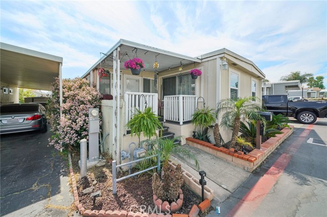 Detail Gallery Image 2 of 27 For 8389 Baker #29,  Rancho Cucamonga,  CA 91730 - 2 Beds | 2 Baths