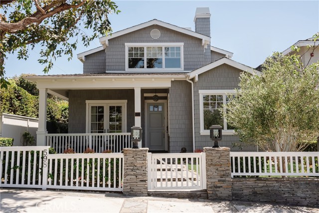 598 33rd Street, Manhattan Beach, California 90266, 5 Bedrooms Bedrooms, ,5 BathroomsBathrooms,For Sale,33rd,SB21107096