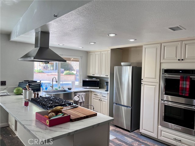 Detail Gallery Image 12 of 50 For 11205 Pioneer Ridge Rd, Moreno Valley,  CA 92557 - 4 Beds | 2 Baths