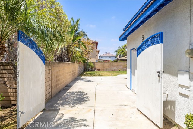 Detail Gallery Image 41 of 61 For 2832 S Monterey Ave, Ontario,  CA 91761 - 5 Beds | 3/1 Baths