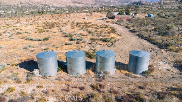 Image 15 of 22 For 4321 Oil Well Road