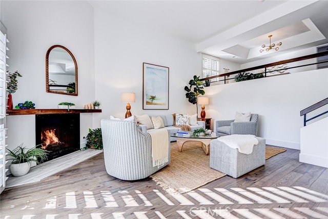 101 Broadway, Redondo Beach, California 90277, 3 Bedrooms Bedrooms, ,2 BathroomsBathrooms,Residential,For Sale,Broadway,SB25056727