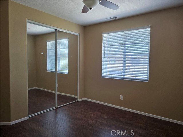 27513 Stanford Drive, Temecula CA: https://media.crmls.org/medias/48afad4f-812e-4dd7-819e-62c0fe6e9d77.jpg