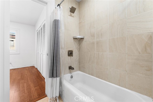 Detail Gallery Image 17 of 26 For 2444 4th Street Unit#9 St, Santa Monica,  CA 90405 - 1 Beds | 1 Baths