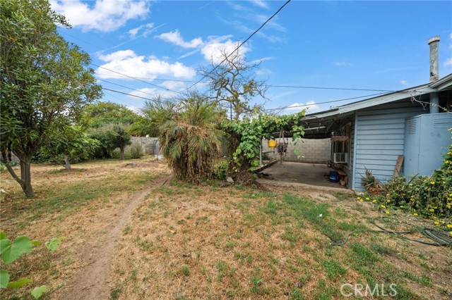 312 W 234th Place, Carson CA: https://media.crmls.org/medias/48b17861-fbb7-4036-9f10-733816b09ad5.jpg