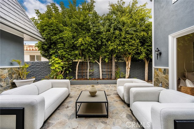 508 Evening Star Lane, Newport Beach CA: https://media.crmls.org/medias/48b1d086-2977-478a-82c4-8dc5d9ab4c42.jpg