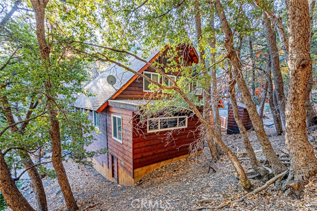 Detail Gallery Image 40 of 51 For 5522 Acorn, Wrightwood,  CA 92397 - 1 Beds | 1/1 Baths